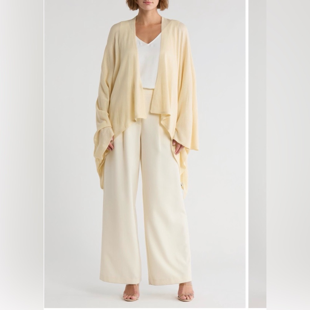 Nordstrom Cream Knit Accessory